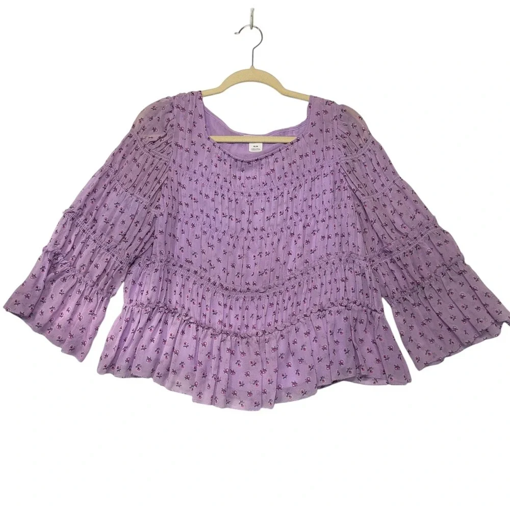 Club Monaco Purple Floral Smocked Chiffon Blouse Medium Ruffle Tiered Top